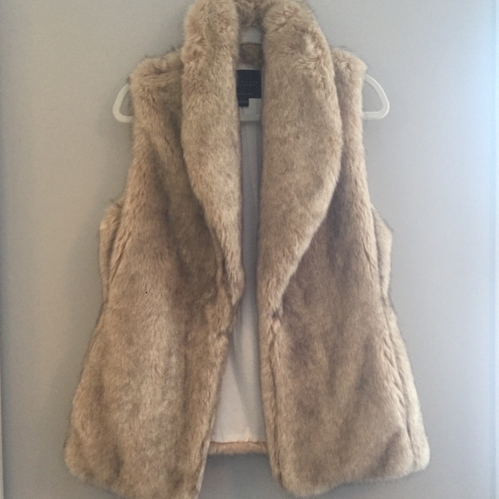 Sanctuary faux fur vest